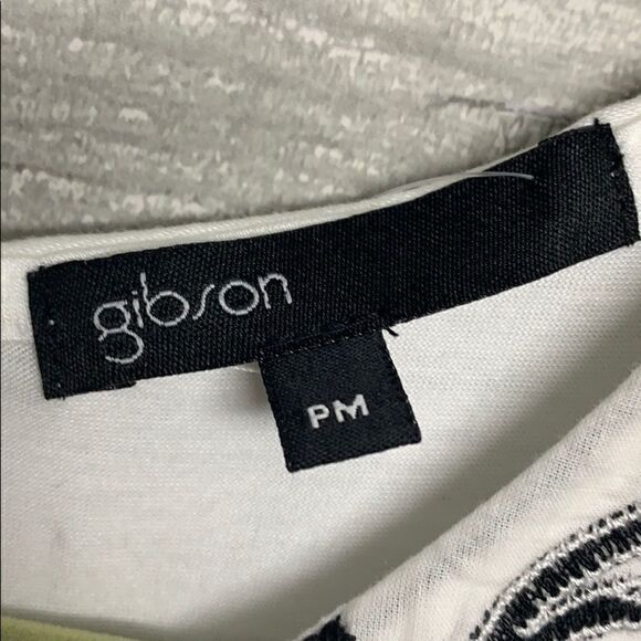 Gibson X Hi Sugarplum! Limone Floral Yoke Top - Picture 6 of 9